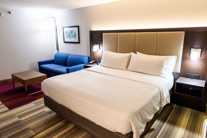 Room 40 of 57