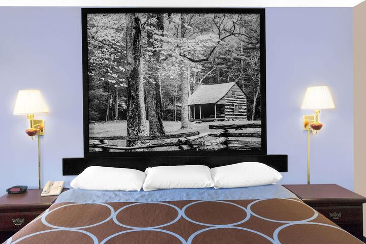 Room 15 of 21