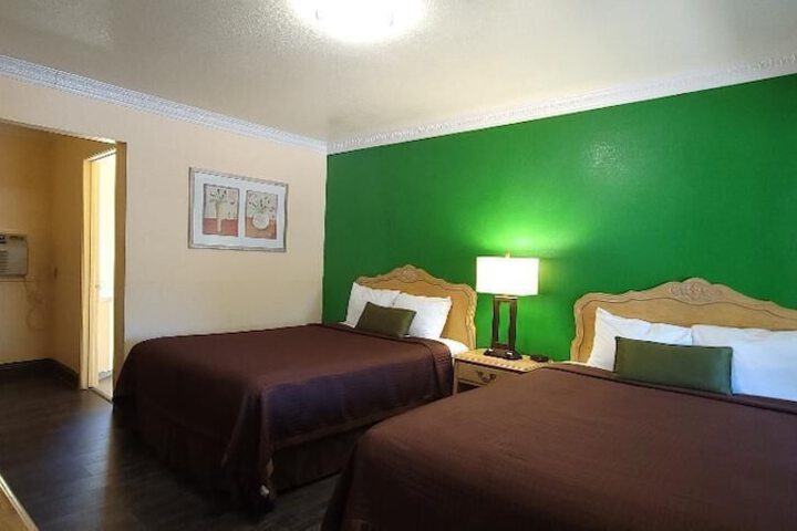 Room 20 of 71
