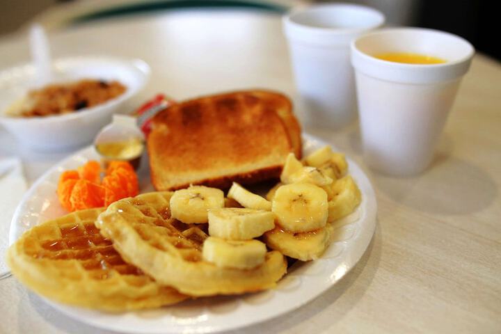 Breakfast/Coffee Service 36 of 40