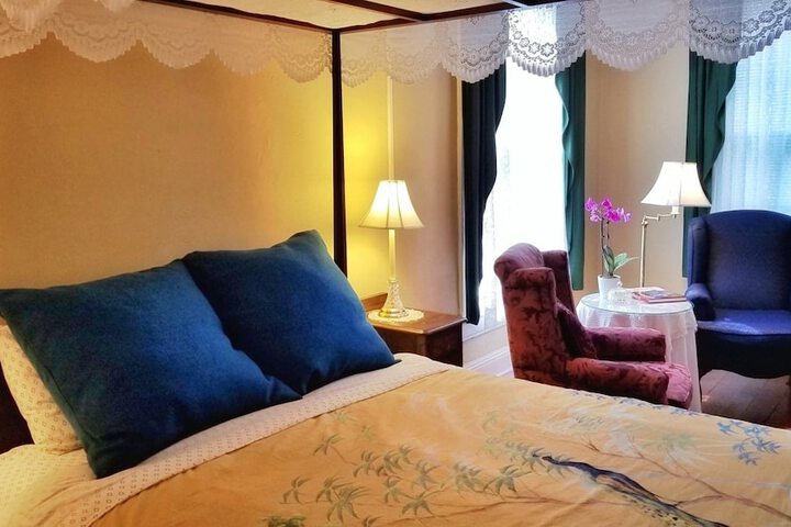 Room 14 of 27