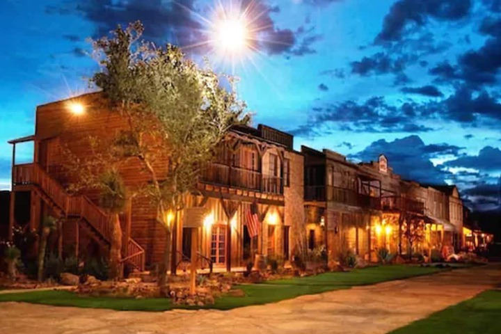 Hotel 3 of 49