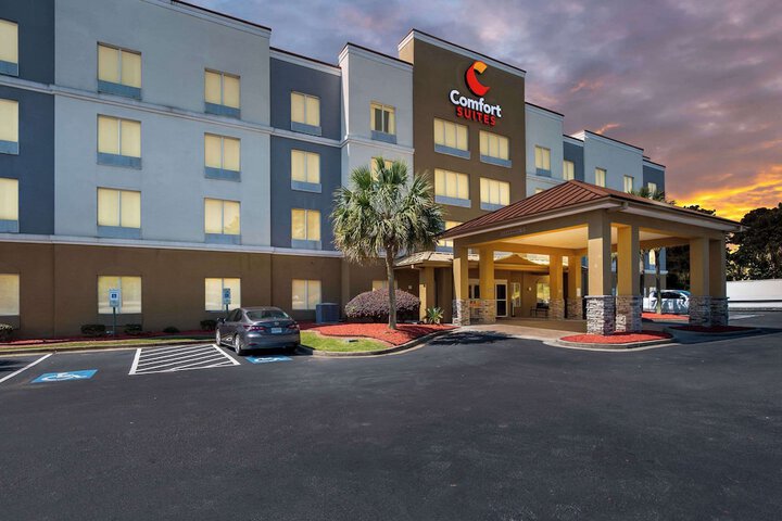 Hotel 5 of 62