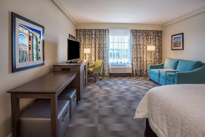 Room 16 of 35