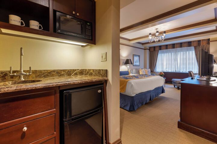 Room 46 of 79