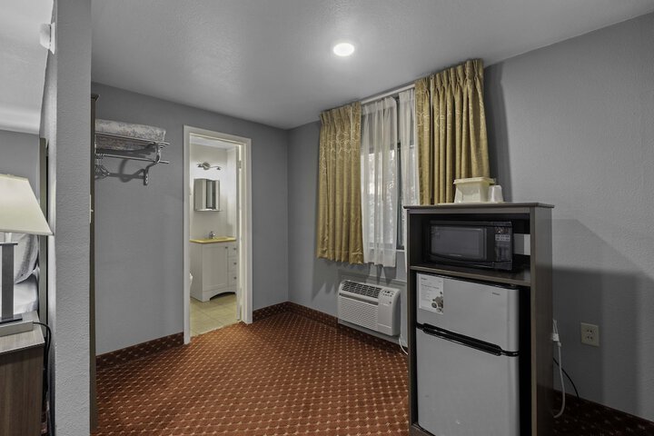 Room 29 of 43