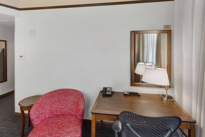 Hilton Garden Inn Milwaukee Downtown