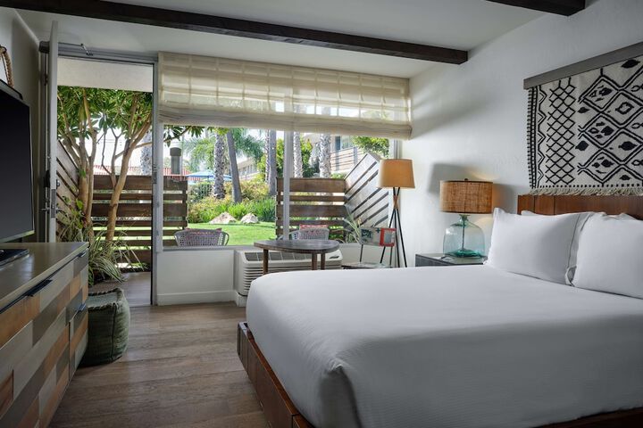 The Leta Santa Barbara Goleta Tapestry Collection by Hilton