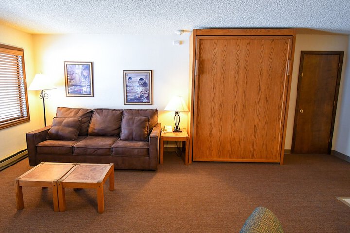 Inn at SilverCreek