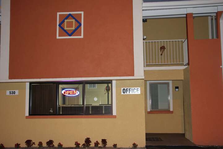 Budget Inn