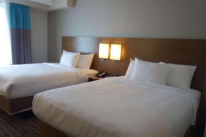 Park Inn by Radisson Brampton On
