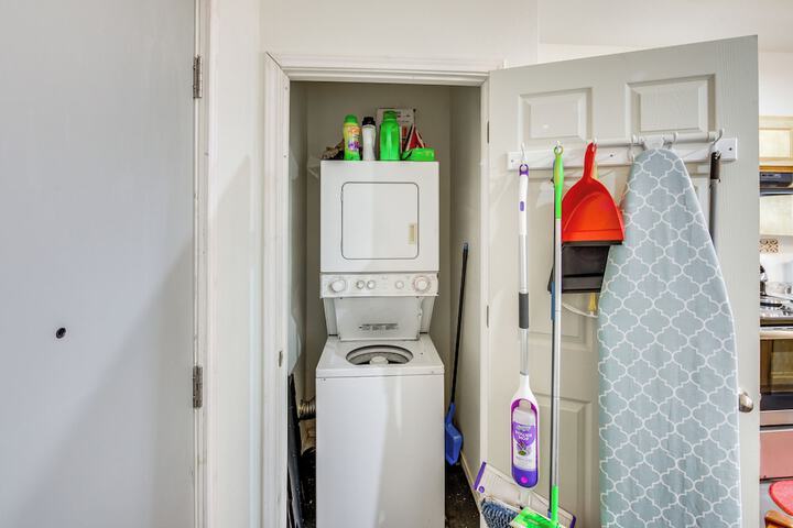 6 Mi to Nature Preserve: Apartment Near Lindale!