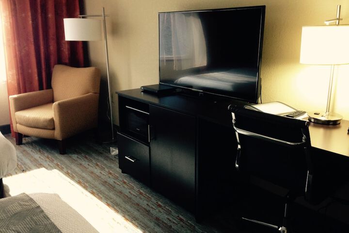 Room 34 of 42