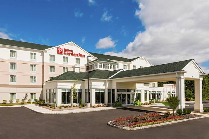 Hilton Garden Inn Wayne