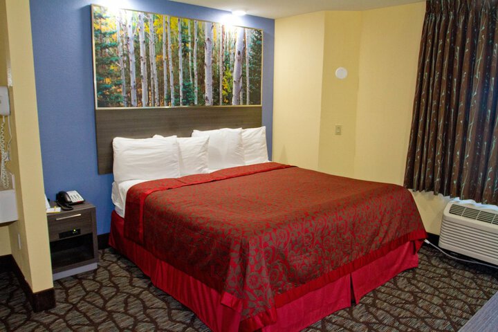 Room 22 of 26