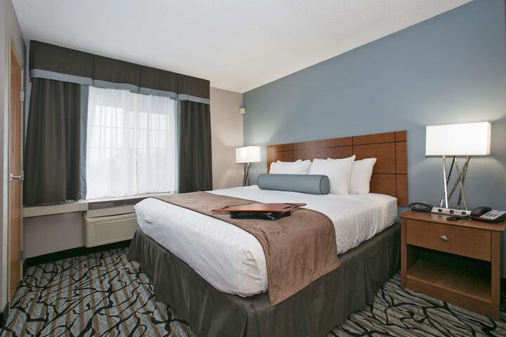 Best Western Plus Blaine at the National Sports Center