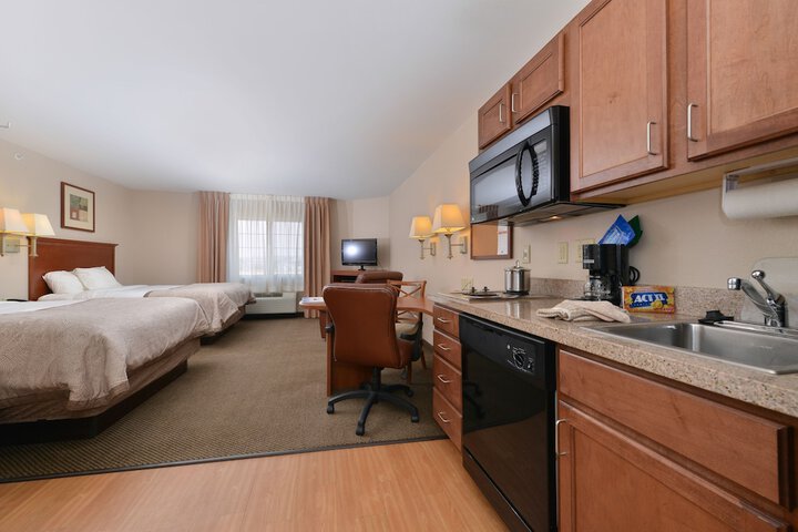 Room 18 of 32