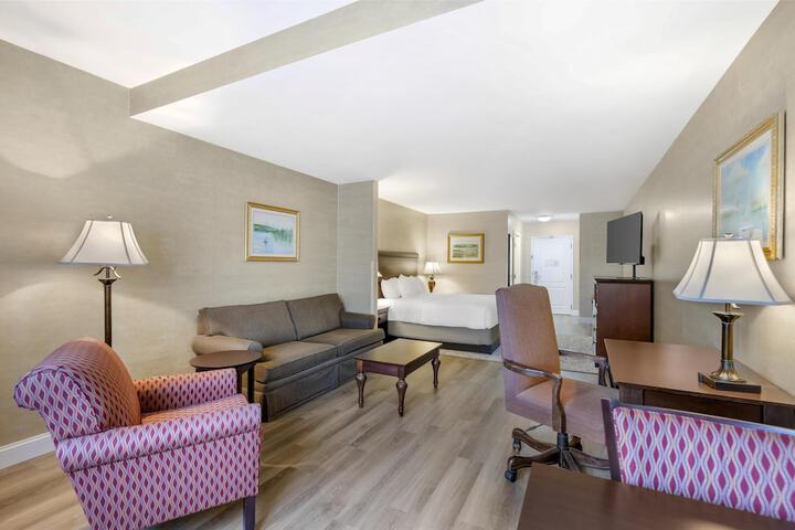 Best Western Plus Vineyard Inn & Suites