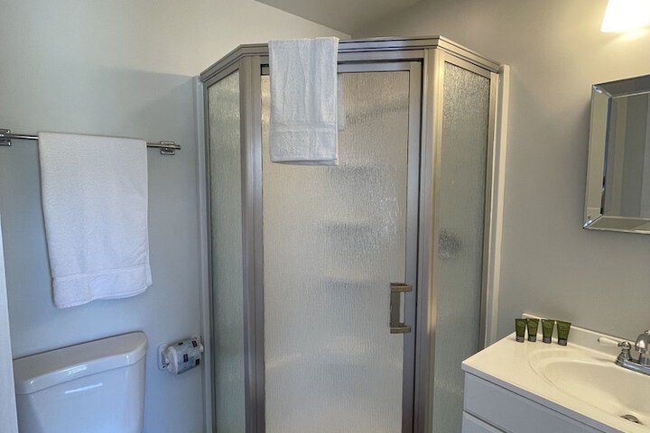 Room 34 of 43