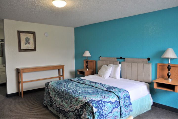 Room 34 of 46