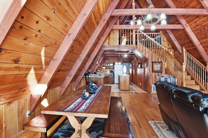 Beautiful Mountain Getaway
