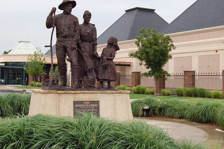 Ramada by Wyndham Enid
