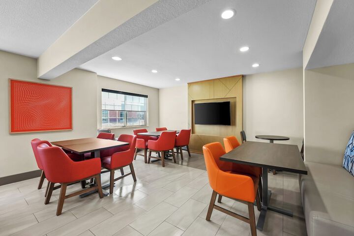 Holiday Inn Express Hotel & Suites Wabash by IHG