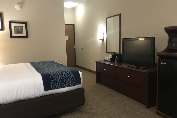 Room 21 of 34