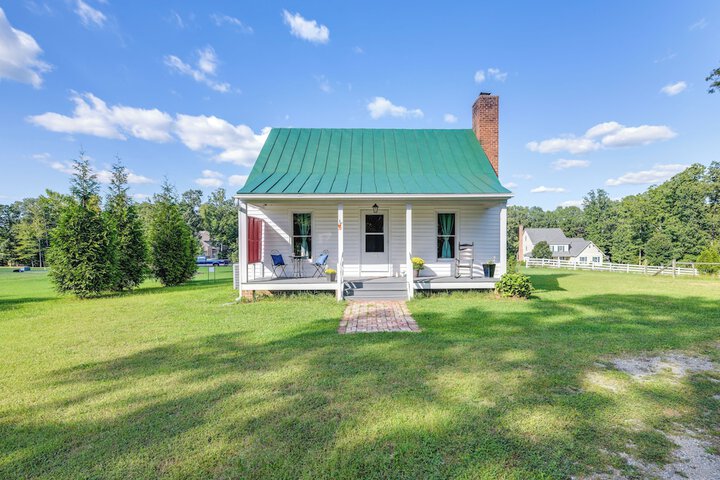 Tranquil Cottage in Virginia Countryside w / Pond!