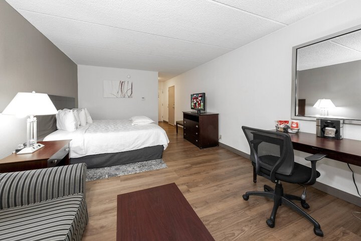 Room 35 of 50
