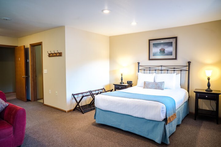 Room 128 of 183