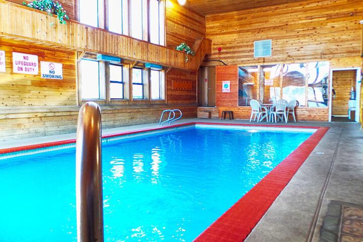 Pool 10 of 61