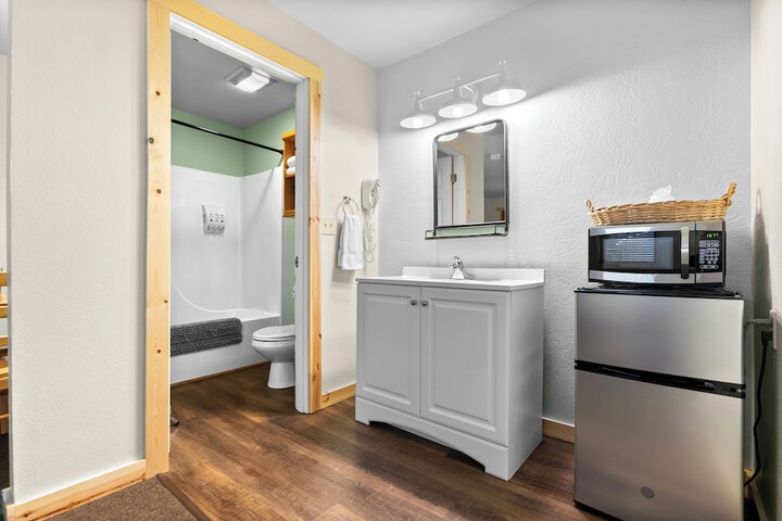 Room 44 of 56