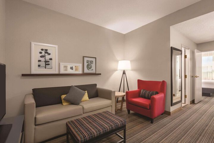 Country Inn & Suites by Radisson Bradenton-Lakewood Ranch, FL