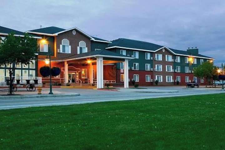 Wingate by Wyndham Anchorage Downtown / Ship Creek