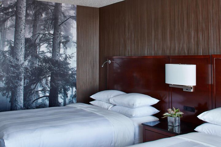 Room 28 of 49