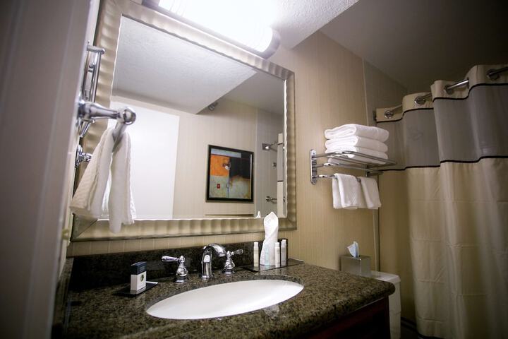 Room 42 of 70