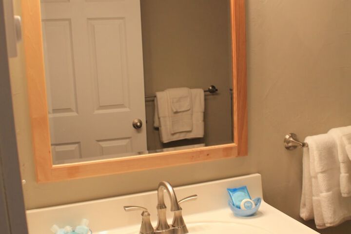 Strictly Moose Luxury Vacation Suites