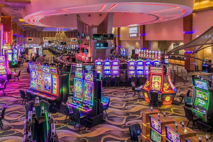 Isle Casino Hotel Waterloo - a Caesars Rewards Destination