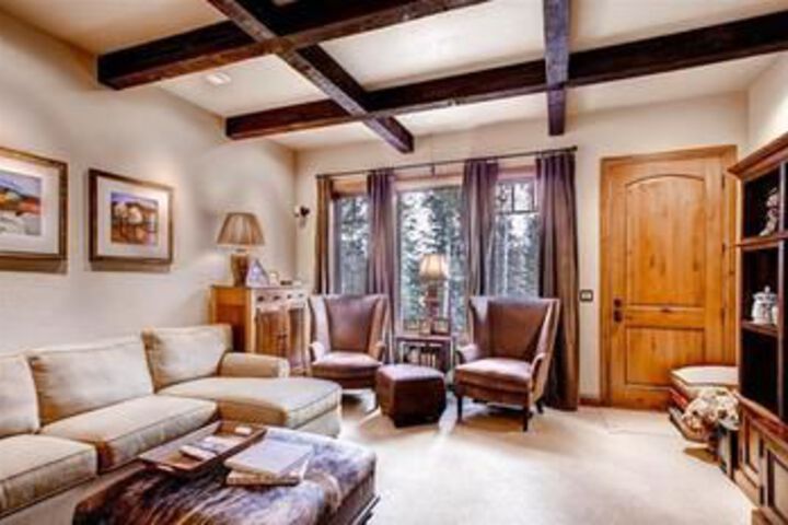 Moose Lodge Highlands Area by Pinnacle Lodging