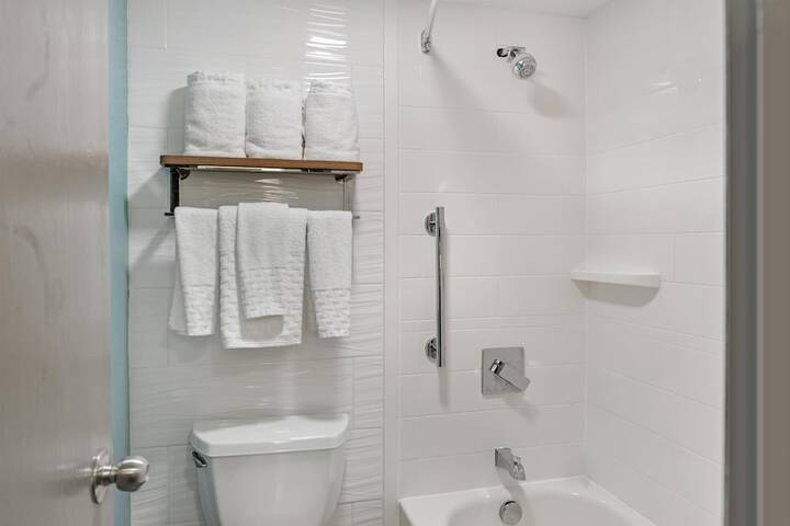 Best Western PLUS Executive Hotel