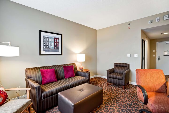 Room 21 of 49