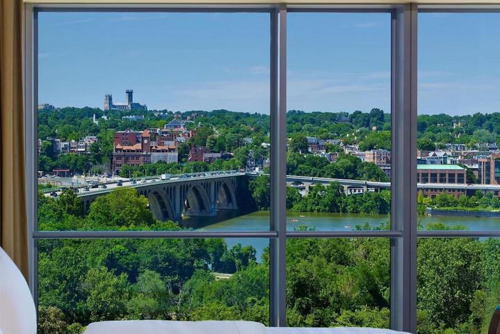 Le Meridien Arlington