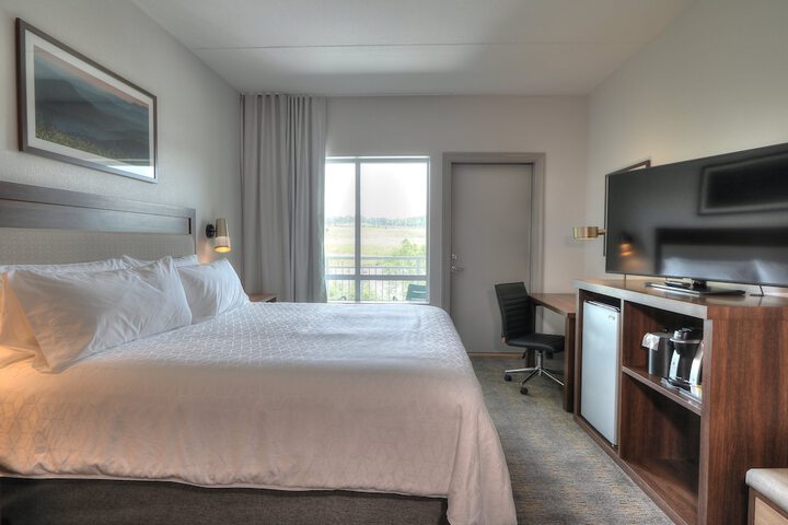 Room 50 of 107