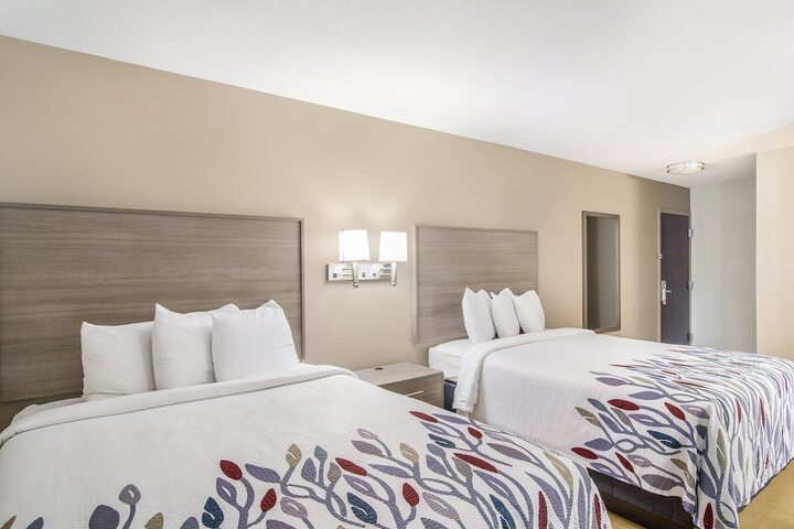 Room 15 of 35