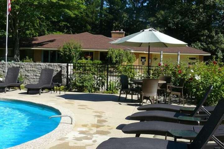 The Saugatuck Retro Resort Motel