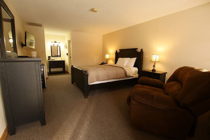 Room 20 of 99