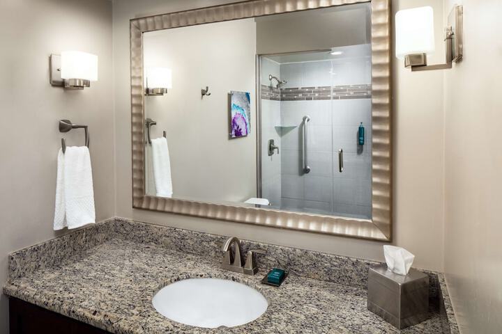DoubleTree by Hilton Phoenix Mesa