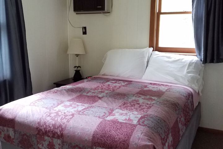 Room 51 of 127