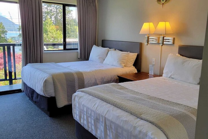 Tofino Motel Harborview